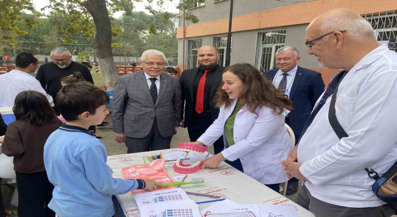 Öğrencilere tam donanımlı sağlık eğitimi