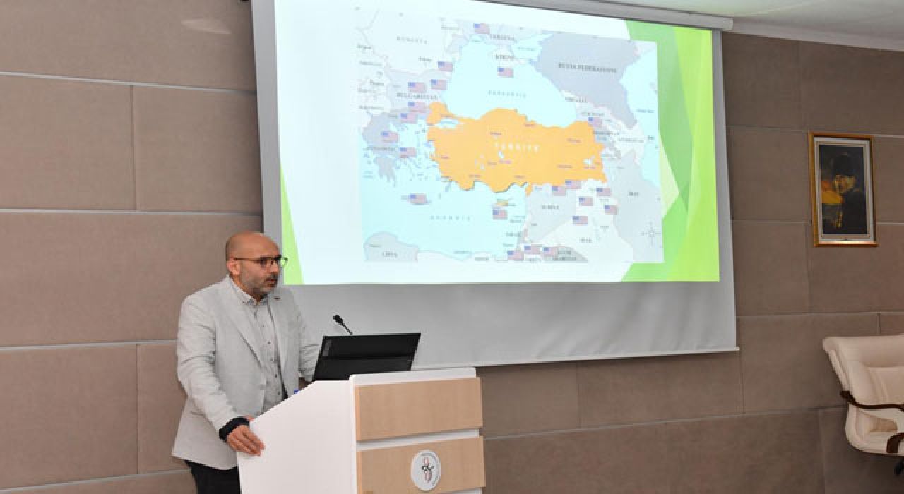 OKÜ’de “Kıbrıs Meselesinin Dünü ve Bugünü” Konferansına Yoğun İlgi