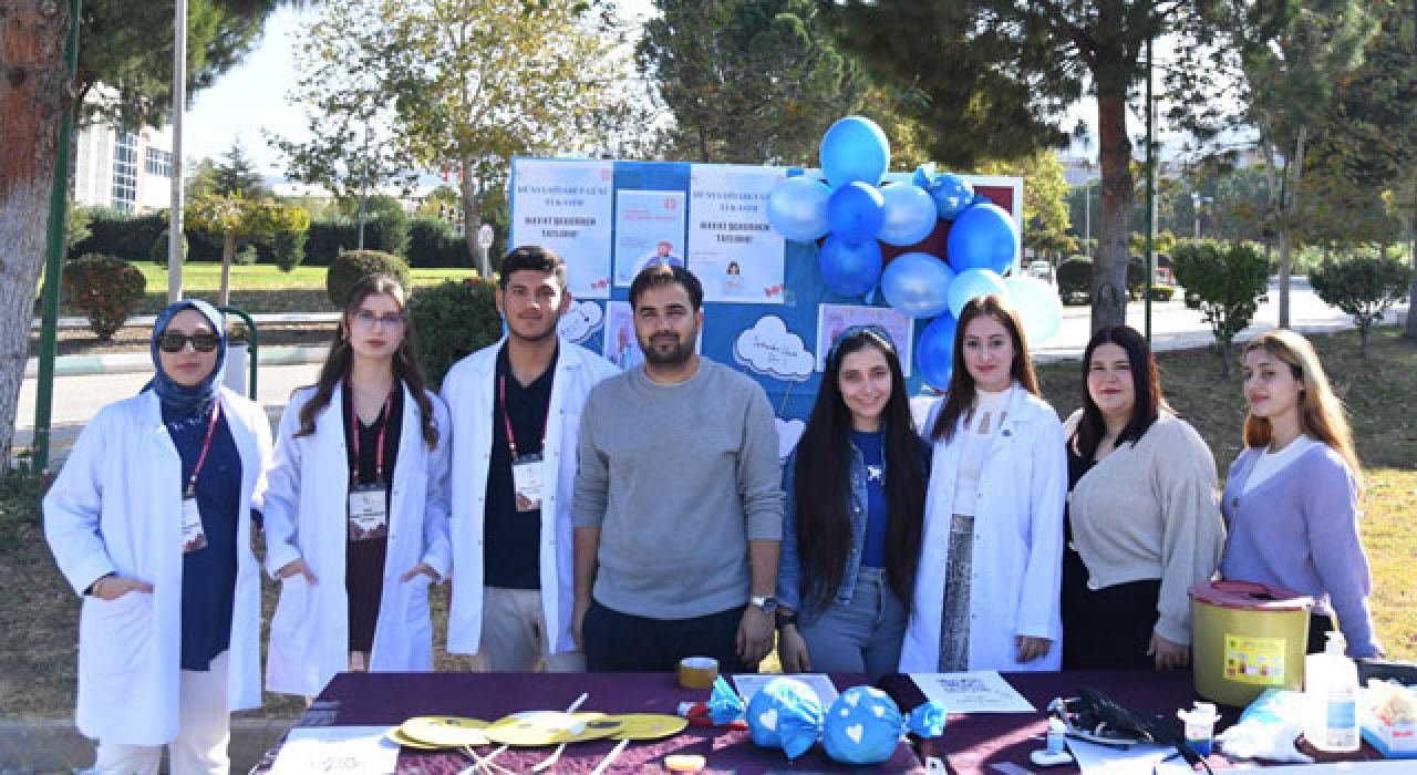 OKÜ’de Öğrenci Kulüplerinden Sağlık Standı Etkinliği