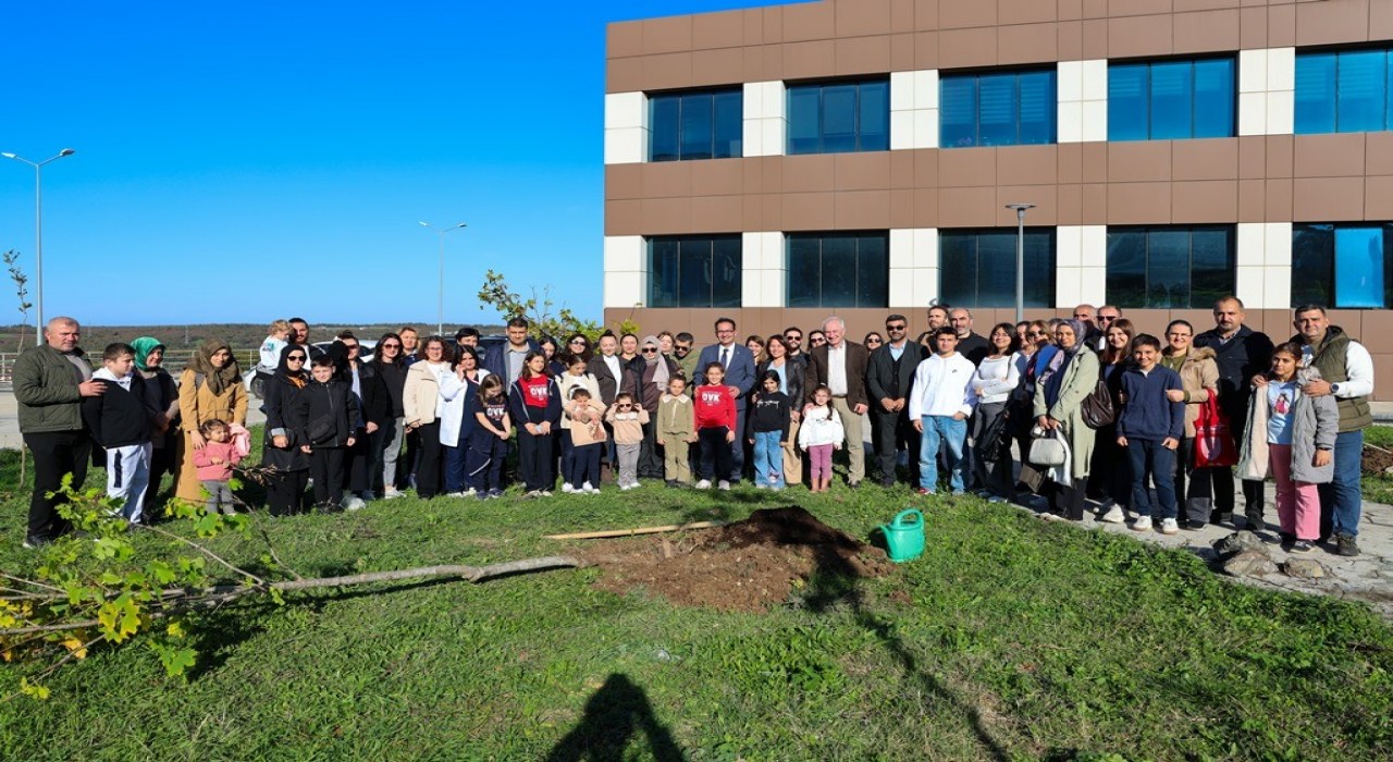 OMÜde Diyabet Günü etkinliğinde fidanlar toprakla buluştu