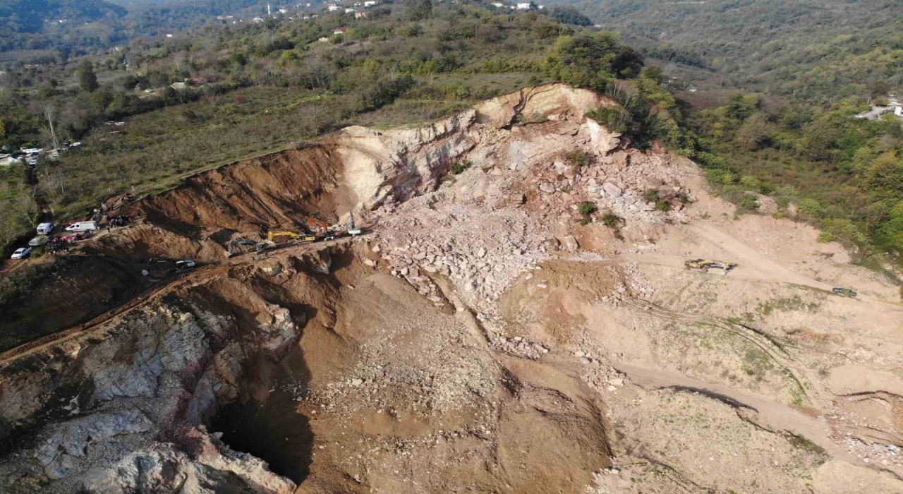 Orduda göçükte arama çalışmalarına ara verildi