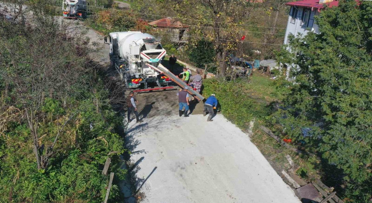 Orduda yol çalışmaları sürüyor