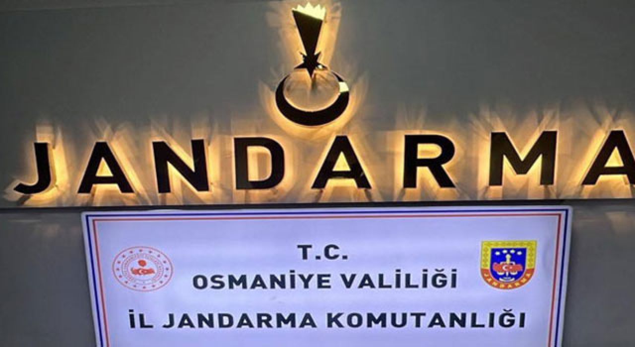 Osmaniye Jandarması, Aranan Dolandırıcılık Zanlısını Yakalandı