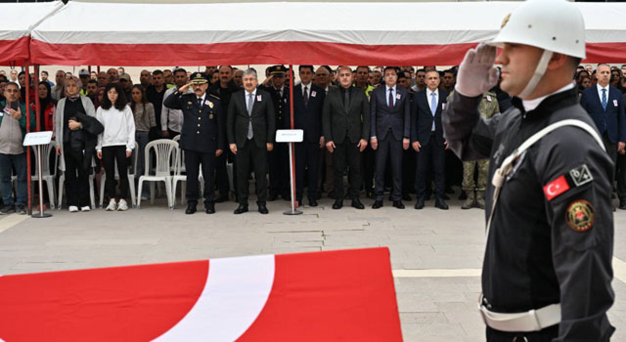 Osmaniye Valiliği’nde Şehit Polis İçin Tören Düzenlendi