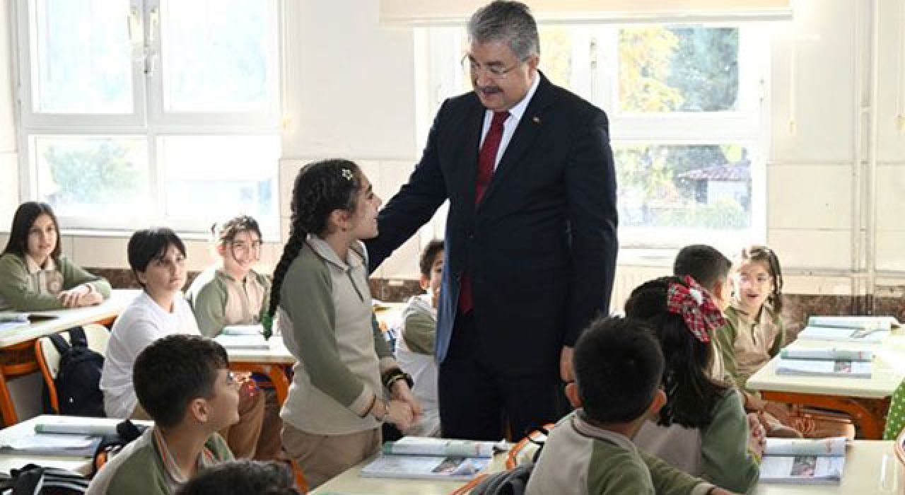 Osmaniye Valisi Yılmaz’dan 24 Kasım Öğretmenler Günü Mesajı