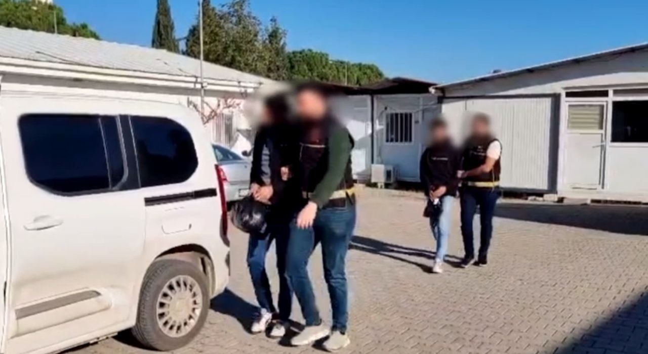 Osmaniye’de Araç Kundaklama Olayının Failleri Yakalandı