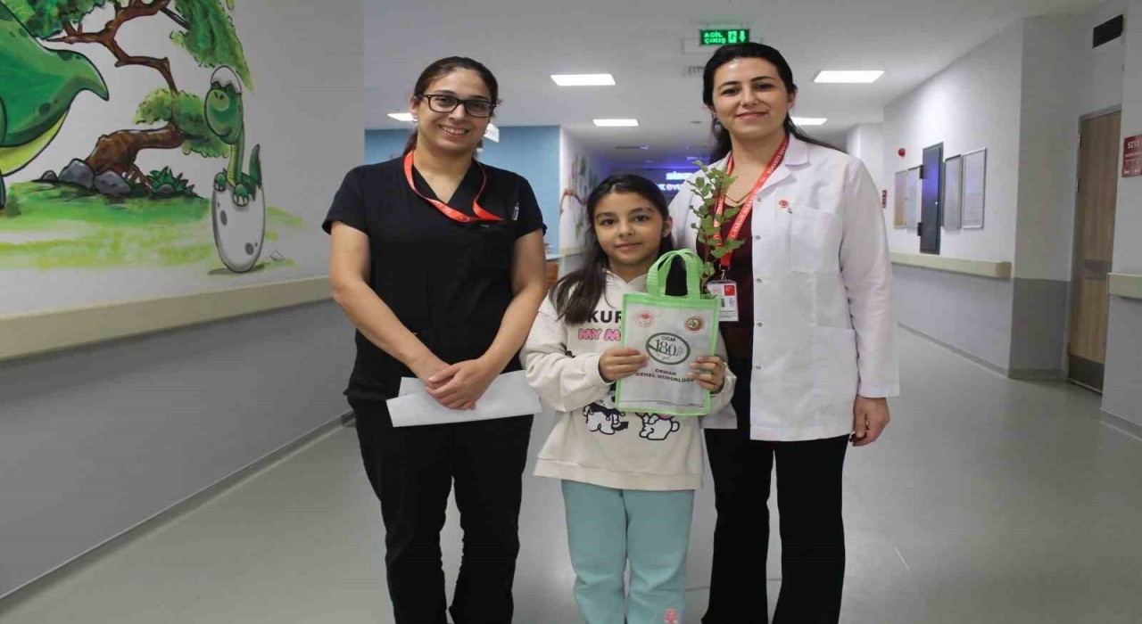 Osmaniyede tedavi gören çocuklara Her Çocuk Bir Fidandır etkinliği