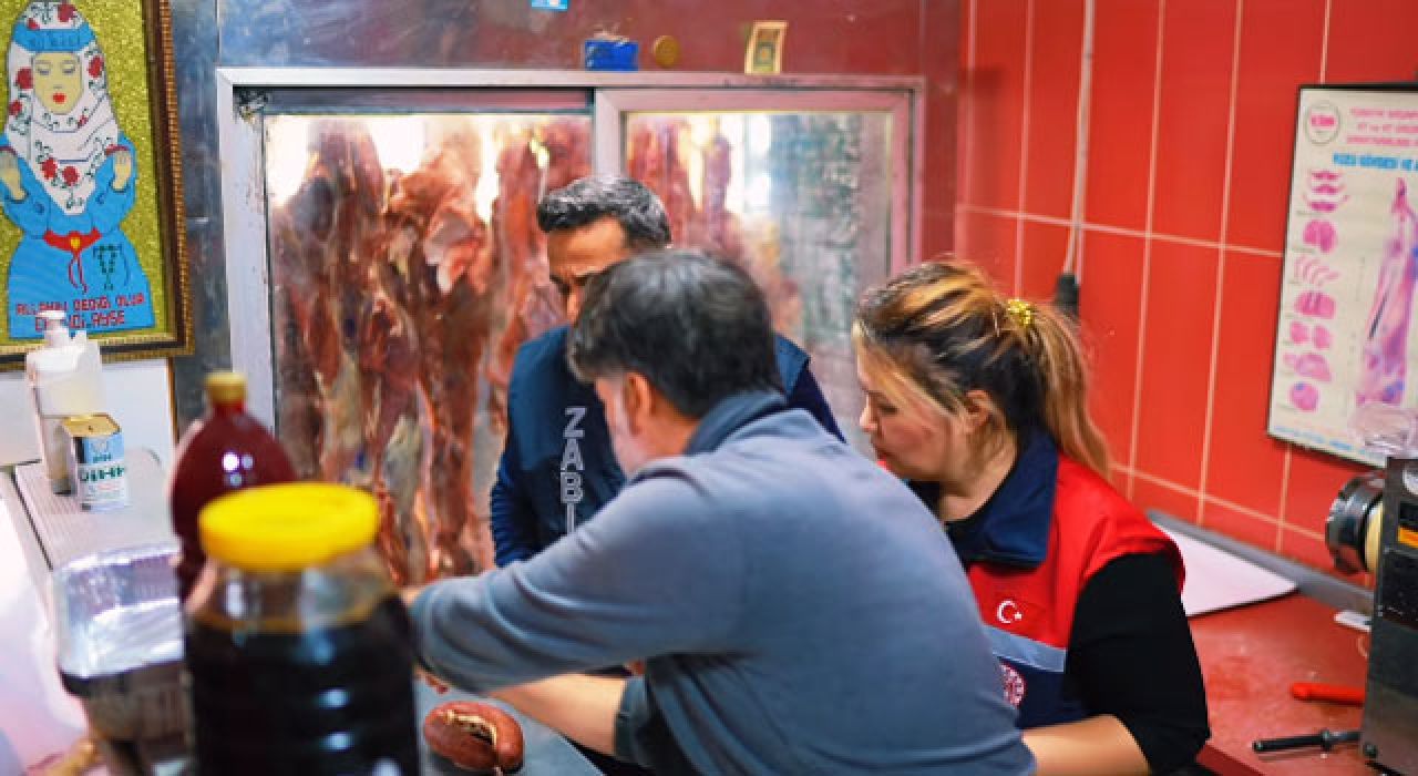 Osmaniye’de Zabıta ve Tarım Müdürlüğü Ortaklaşa Gıda Denetimi Yaptı