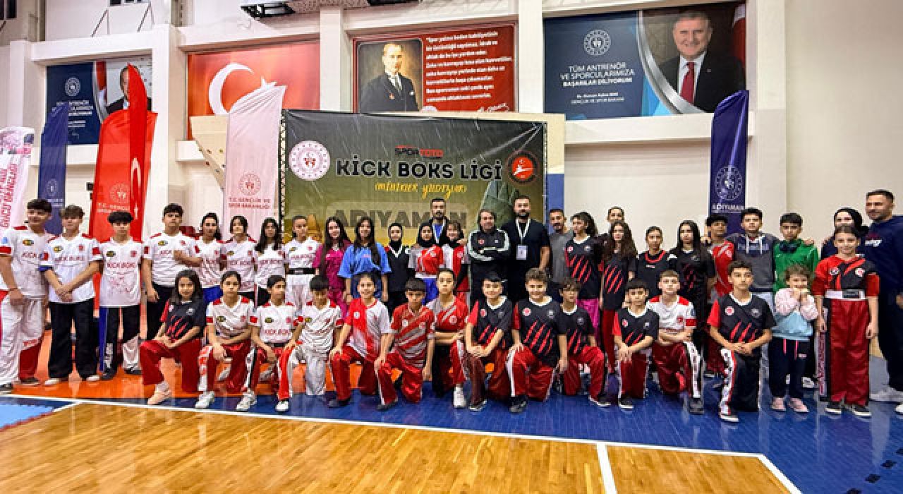 Osmaniyeli Sporculardan Türkiye Kick Boks Liginde Büyük Başarı