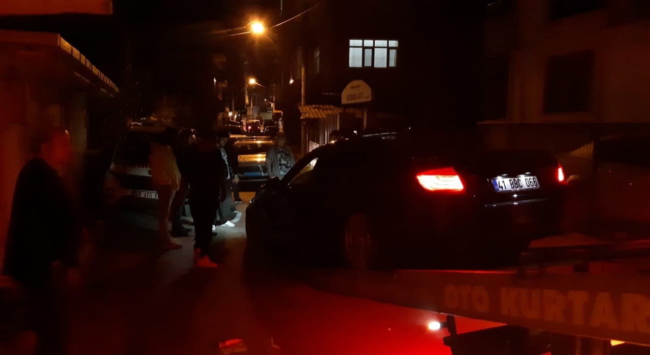 Otomobilinde defalarca bıçaklanmıştı, hayatını kaybetti