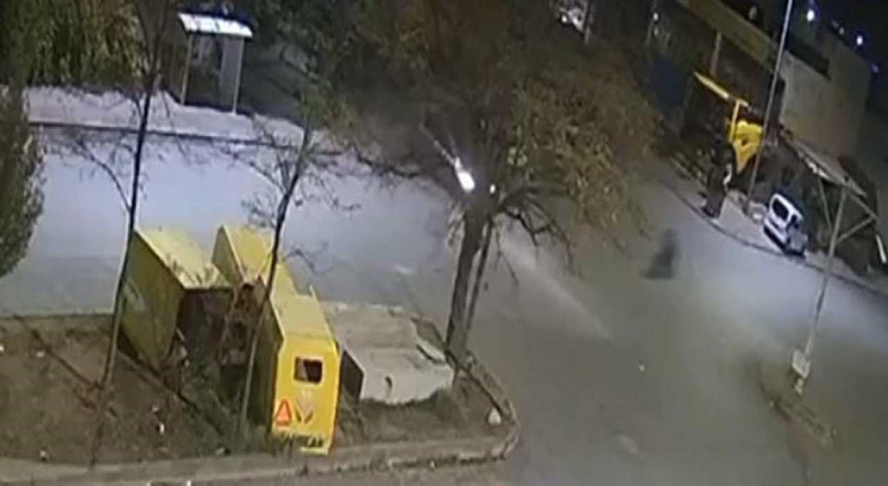 Otomobille çarpışan 14 yaşındaki motosiklet sürücüsü hayatını kaybetti