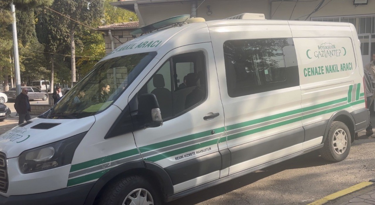 Oyun oynarken sulama kanalına düşen 2 yaşındaki çocuk boğuldu