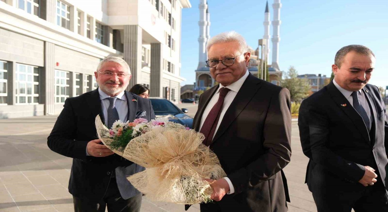 Pakistan Büyükelçisi Junaid: Gerçek dost zor zamanda da iyi zamanda da belli oluyor