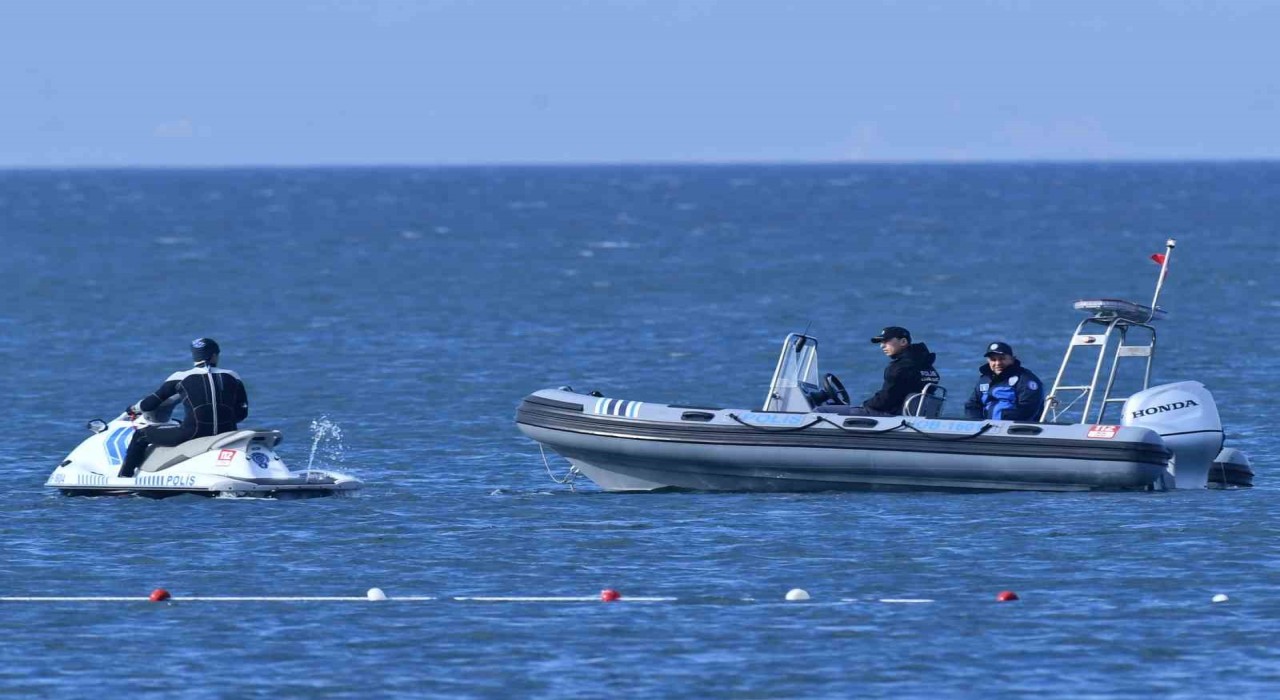 Papa 14. Leonun ziyareti öncesi İznik Gölüne dalgıç ekipleri dalış gerçekleştirdi