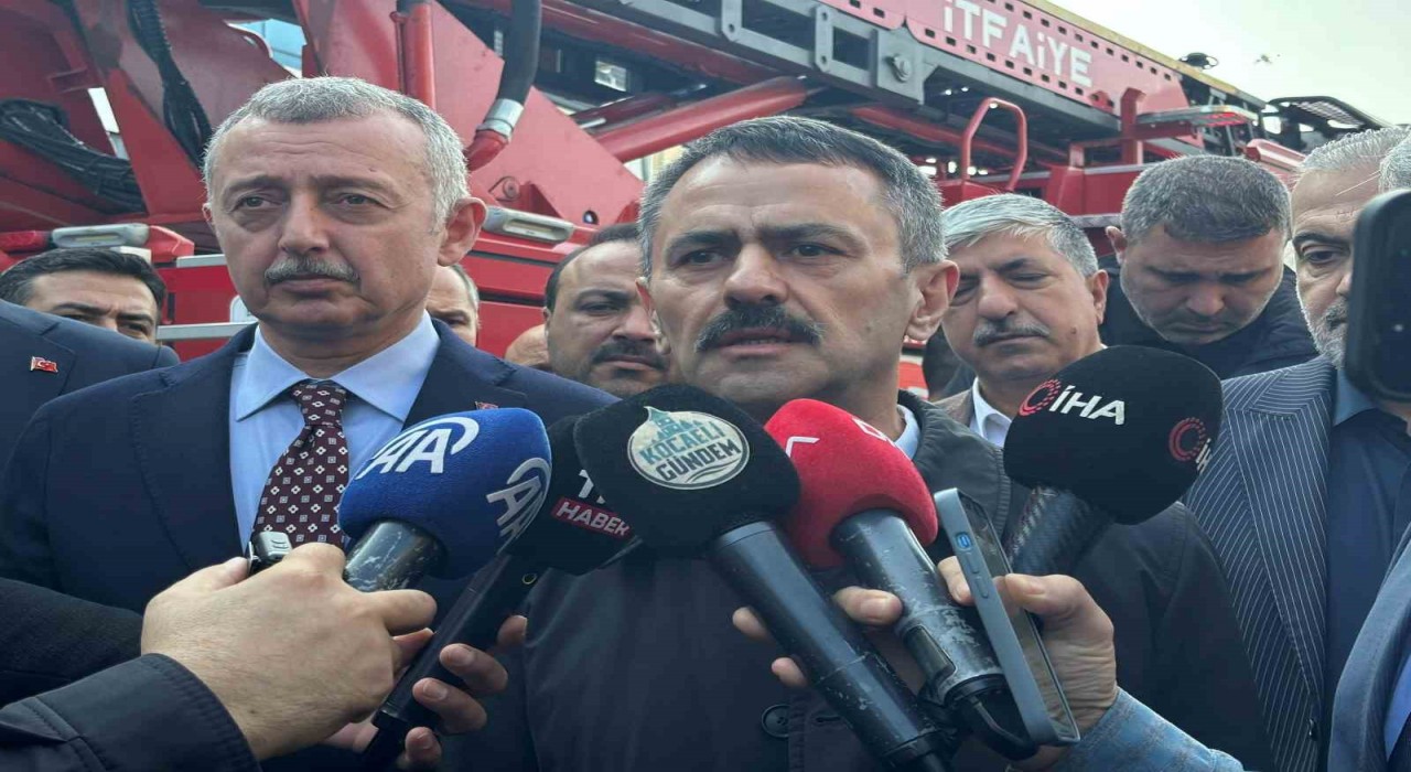 Parfüm dolum tesisinde çıkan yangında 6 ölü, 4 yaralı