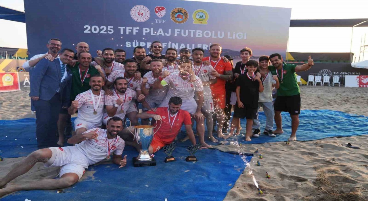 Plaj Futbolu Türkiye şampiyonu Alanya Belediyespor
