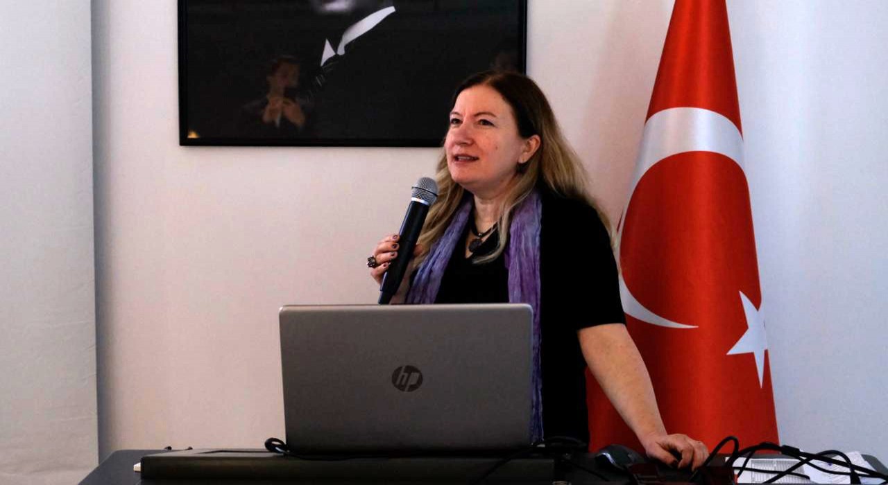 Prematüre bebeklerde altın saat hayat kurtarıyor