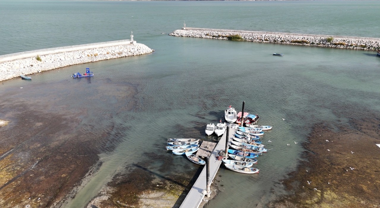 Prof. Dr.  Şahin uyardı: Eğirdir Gölünün hızla çekilmesi ilçeyi felakete sürüklüyor