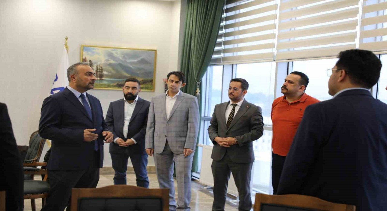 Rektör Akkaya, BARÜlü Dünyanın En Etkili Bilim İnsanları ile bir araya geldi