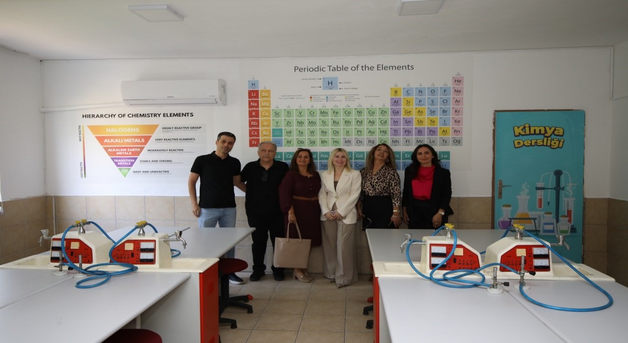 Rektör Özkan, mezunu olduğu okulun yenilenmesine destek verdi