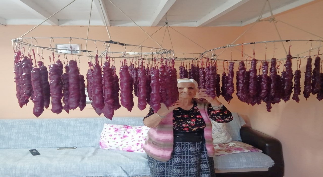 Rizenin geleneksel lezzeti: Çüme