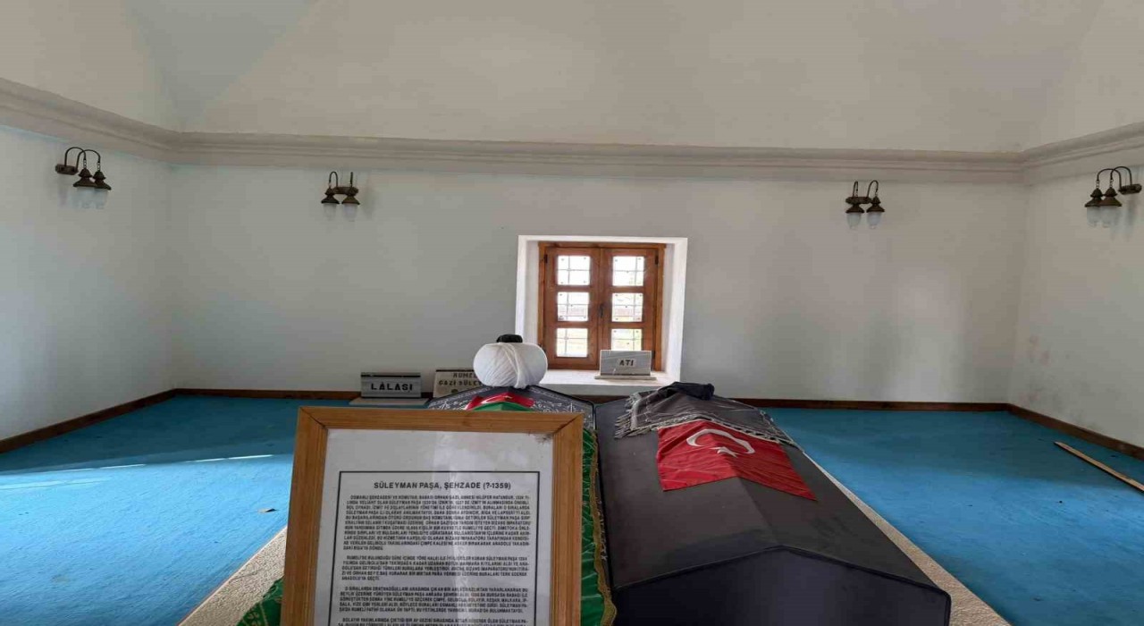 Rumeli Fatihi Gazi Süleyman Paşanın türbesine çevre düzenlemesi