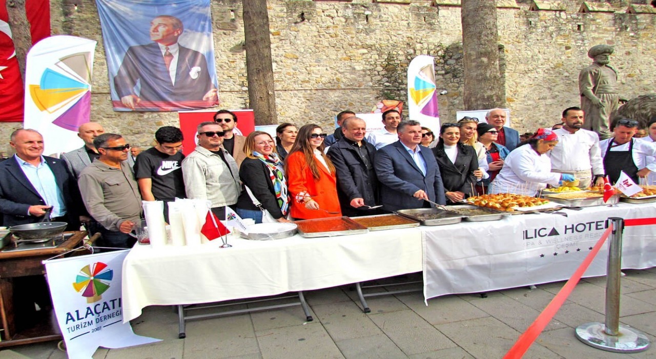 Sadık Doğruer: Kültür Yolu Festivalinin En Dolu Noktası Çeşme Oldu