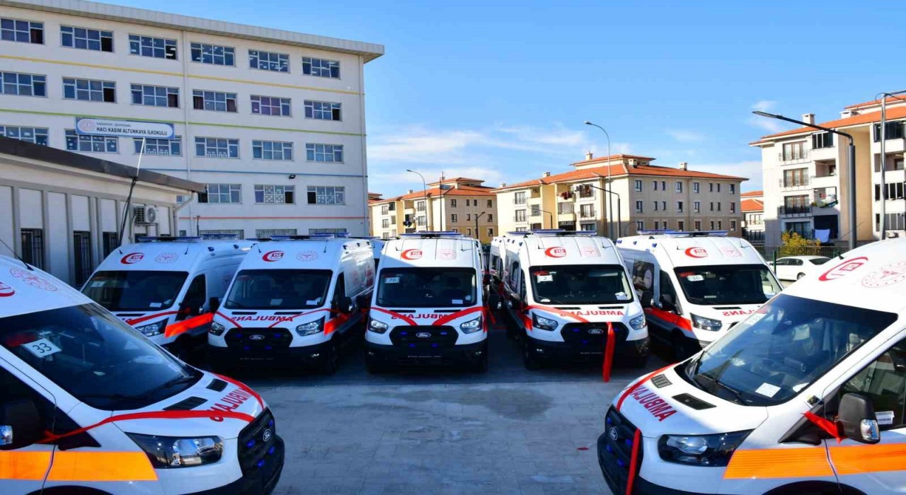 Sağlık Bakanlığından Gaziantepe 16 yeni ambulans