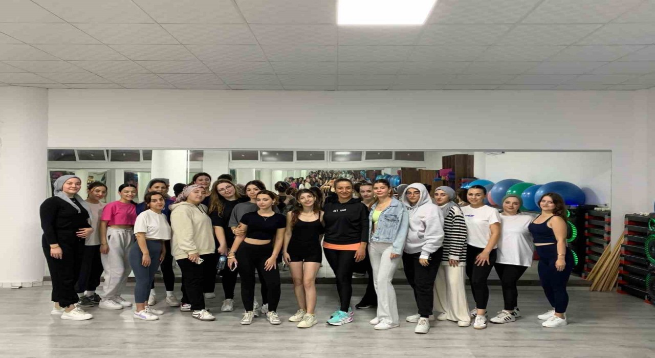 Sağlıklı Yaşam Merkezi, öğrencilerin ilgi odağı oldu