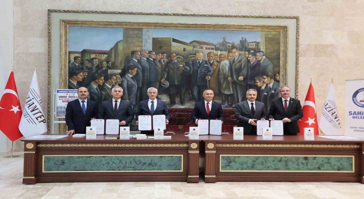 Şahinbey Belediyesi 163 öğrenciyi daha umreye gönderecek