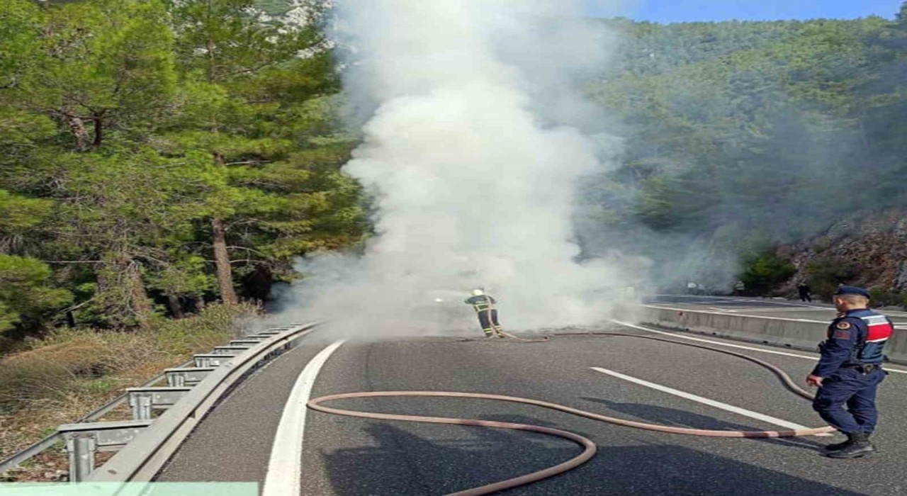 Sakar rampasında araç yangını