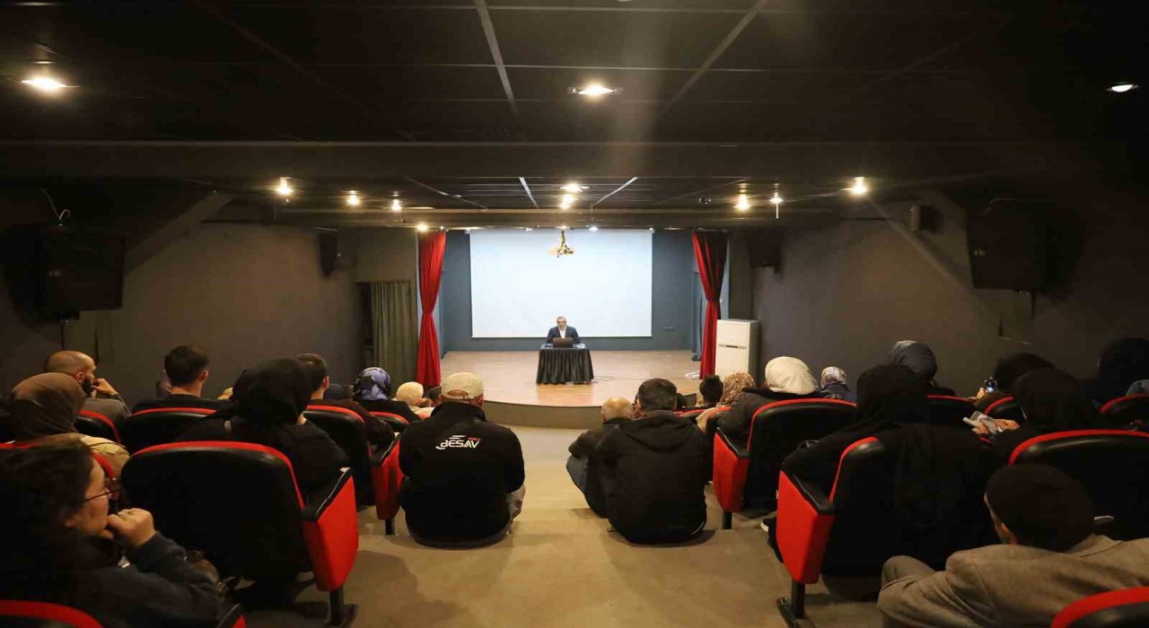 Sakarya Büyükşehir Akademide dersler yoğun katılımla başladı