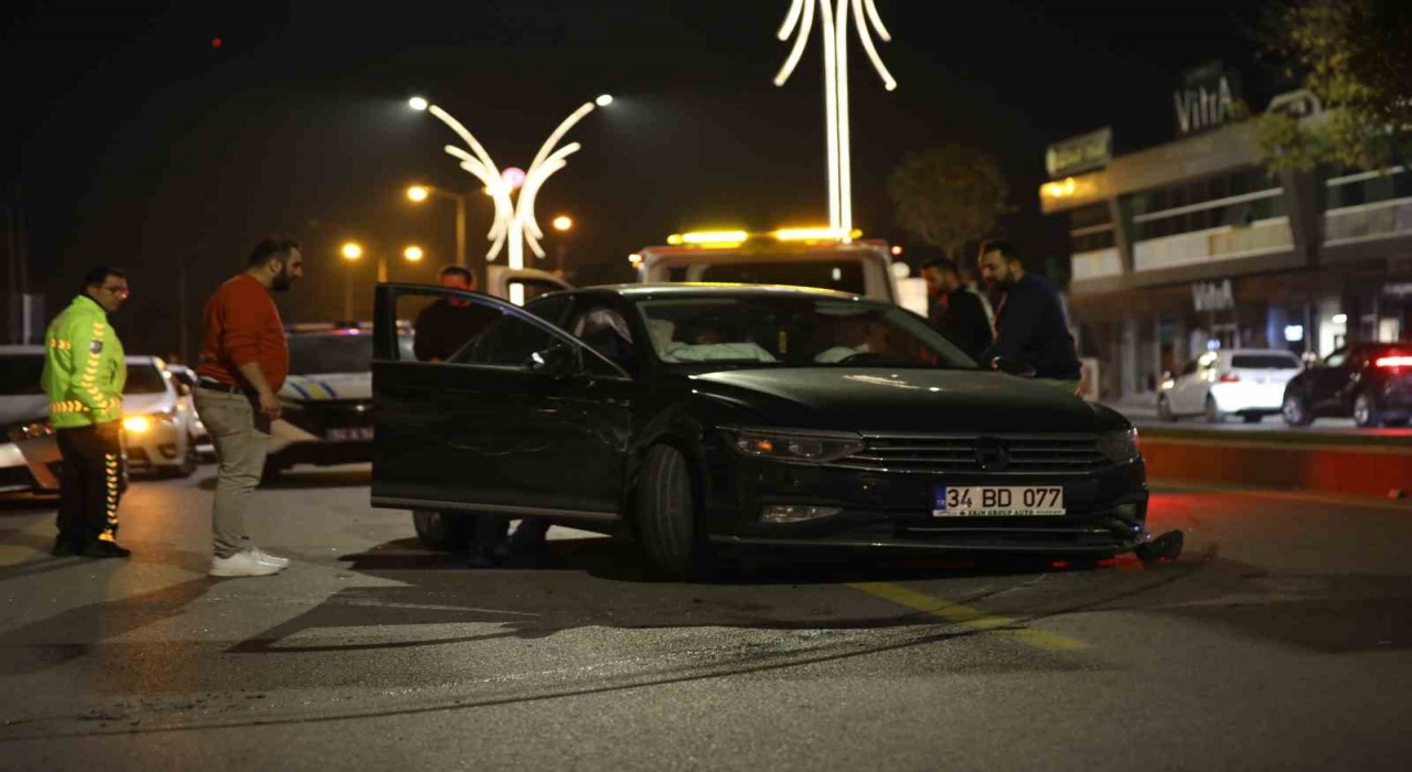 Sakaryada hareketli dakikalar: Uyuşturucu taşıdığından şüphelenilen araç, kilometrelerce kovalandı