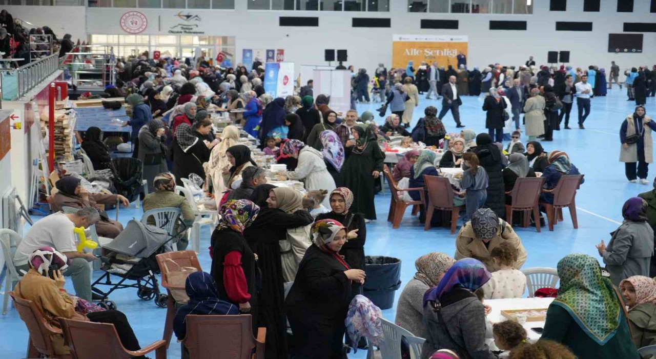 Samsunda Gazze yararına hayır çarşısı