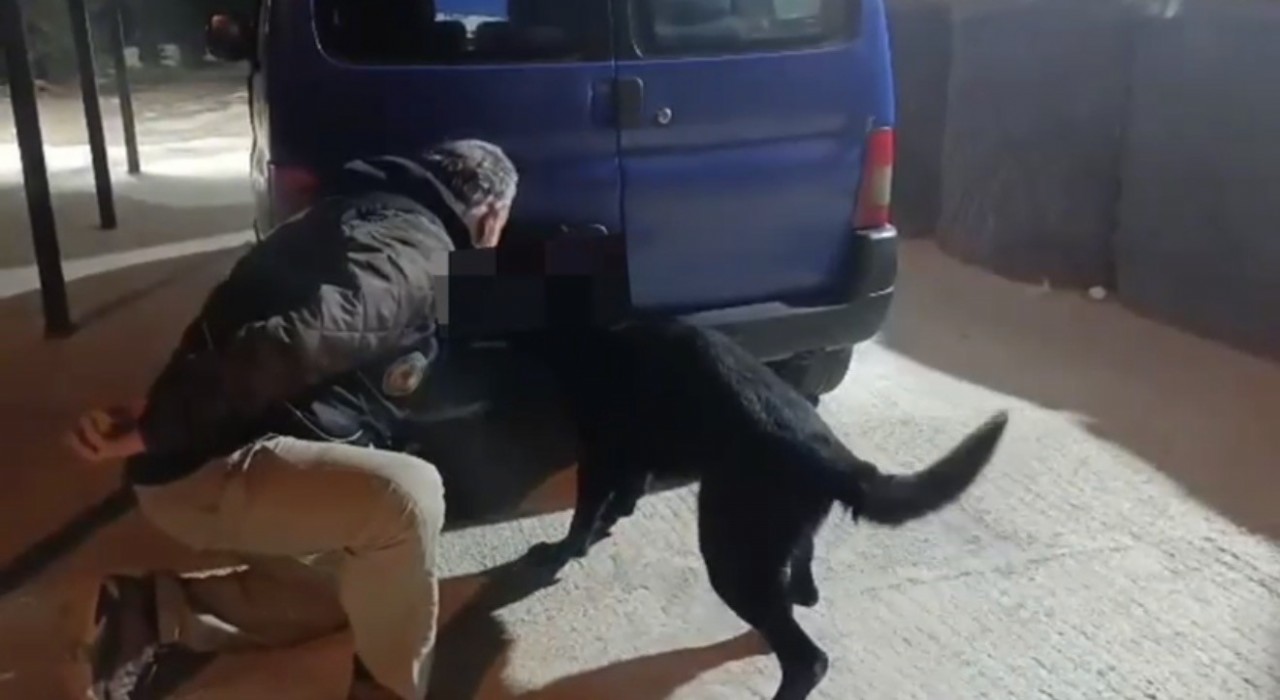 Samsunda stepne lastiğine zulalanan metamfetamin ele geçirildi