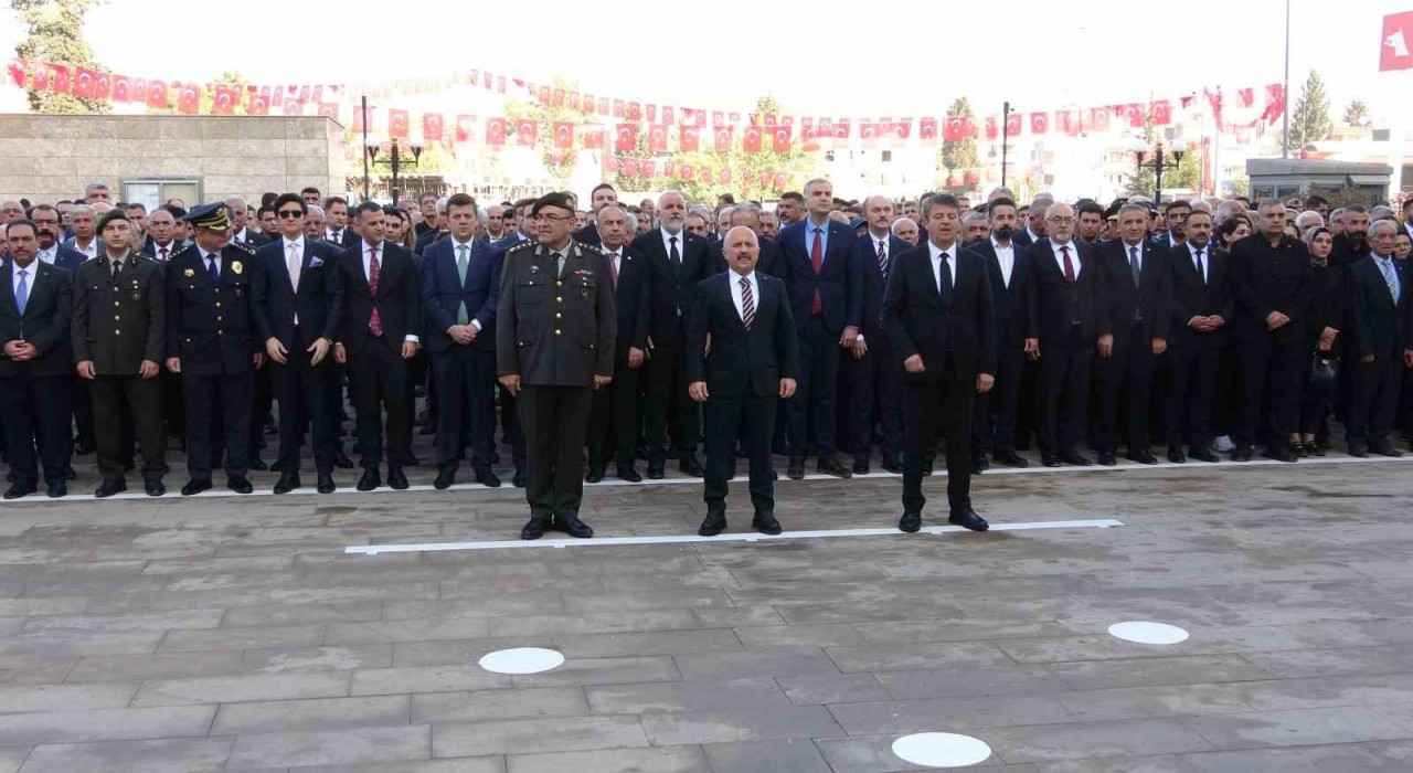 Şanlıurfa ve Adıyamanda 10 Kasım Atatürkü Anma Günü etkinliği