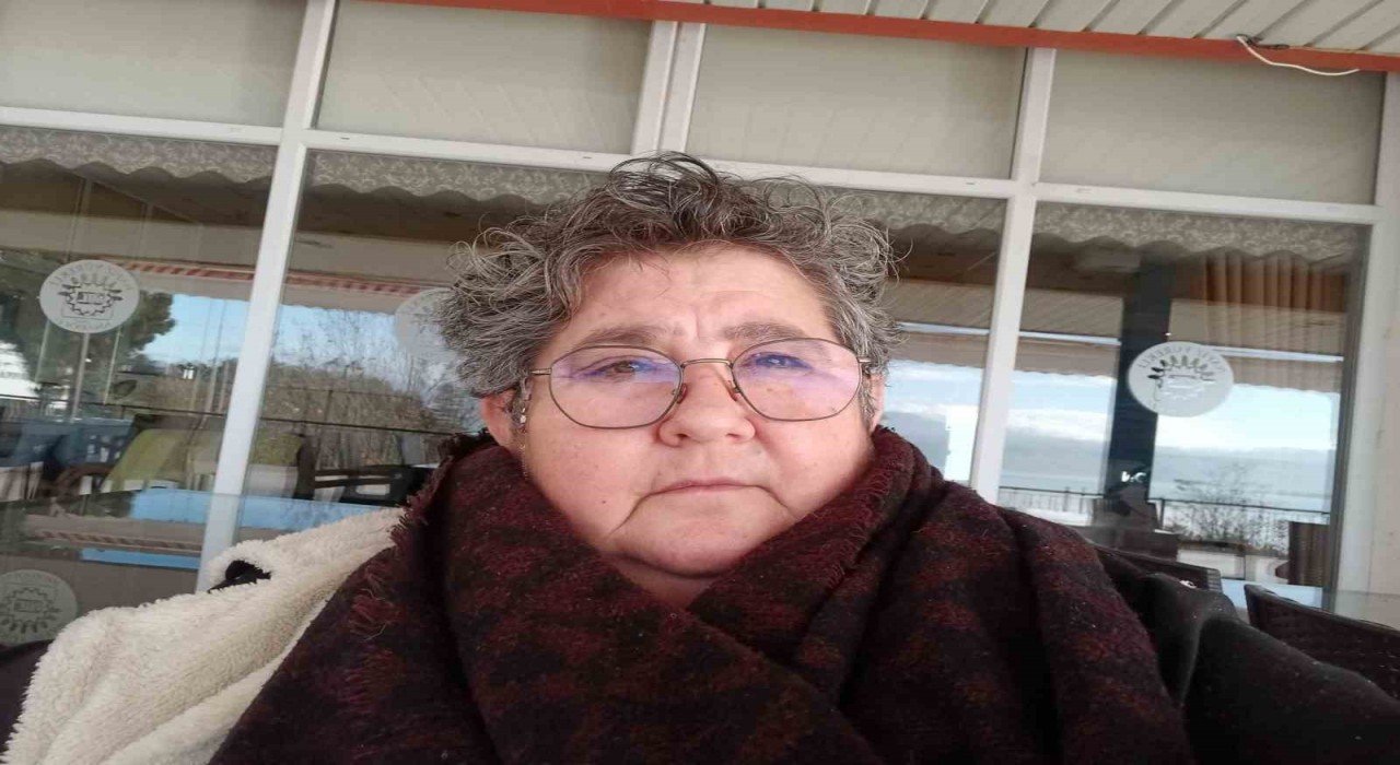 SDÜden emekli öğretim üyesi evinde ölü bulundu