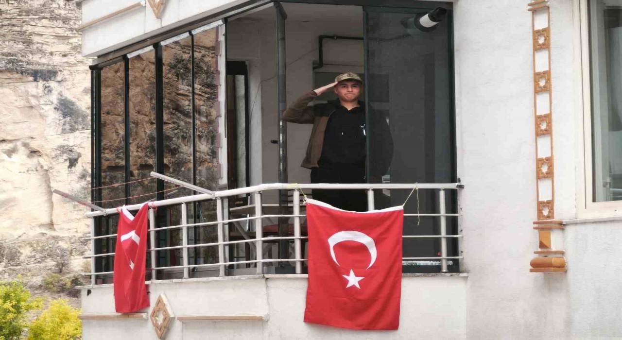 Şehit annesinin çağrısı Tuncelide 14 yaşındaki bir yürekte karşılık buldu