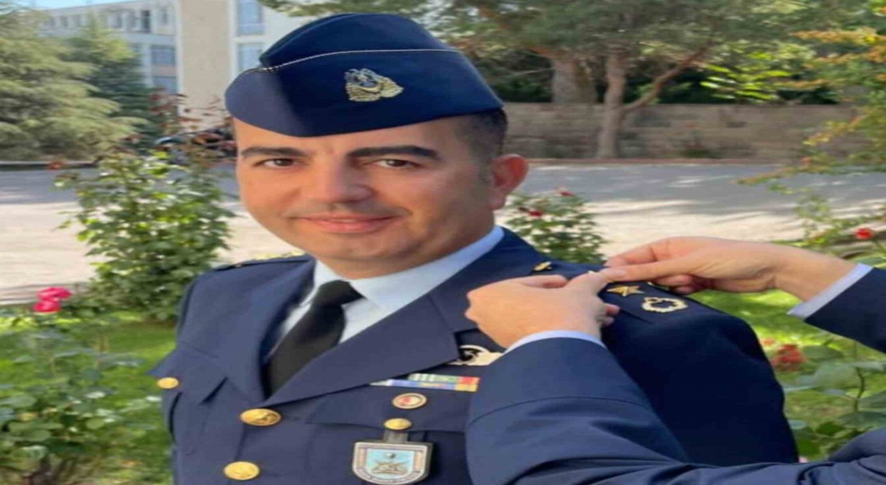 Şehit Yarbay Korkmazın aile yakını, Ailesine Cuma günü geleceğim diyor, pilotluk çocukluk hayaliydi