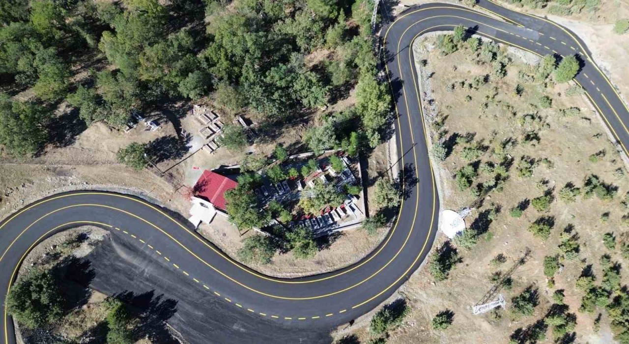 Siirtte 23 bin 400 metrelik yolun çalışmaları tamamlandı