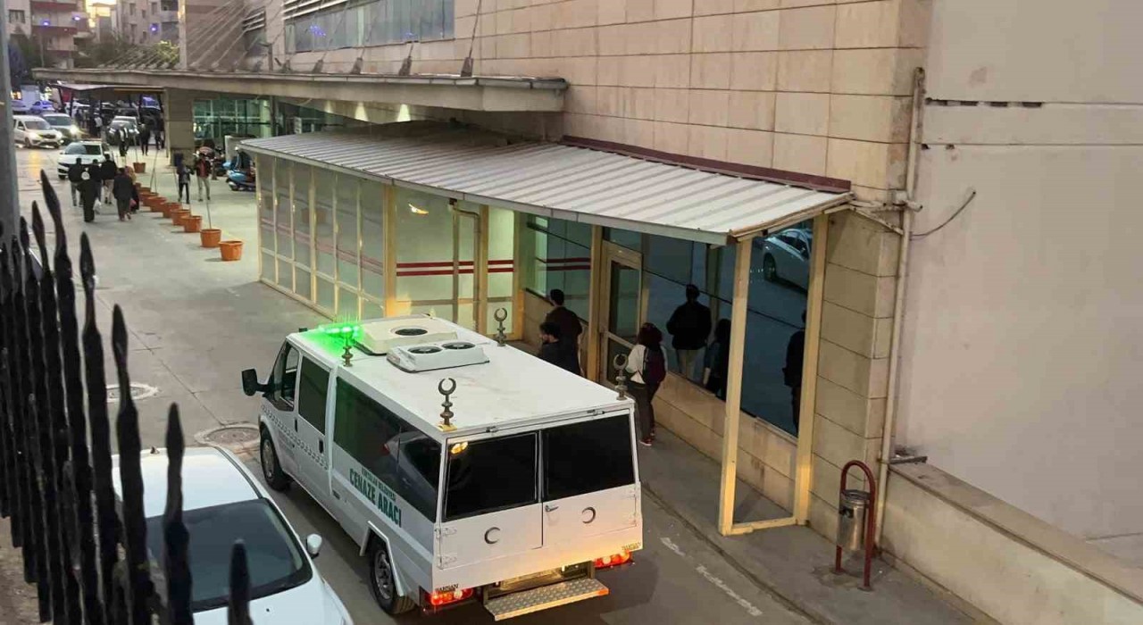 Siirtte boğazına çerez kaçan bebek hayatını kaybetti