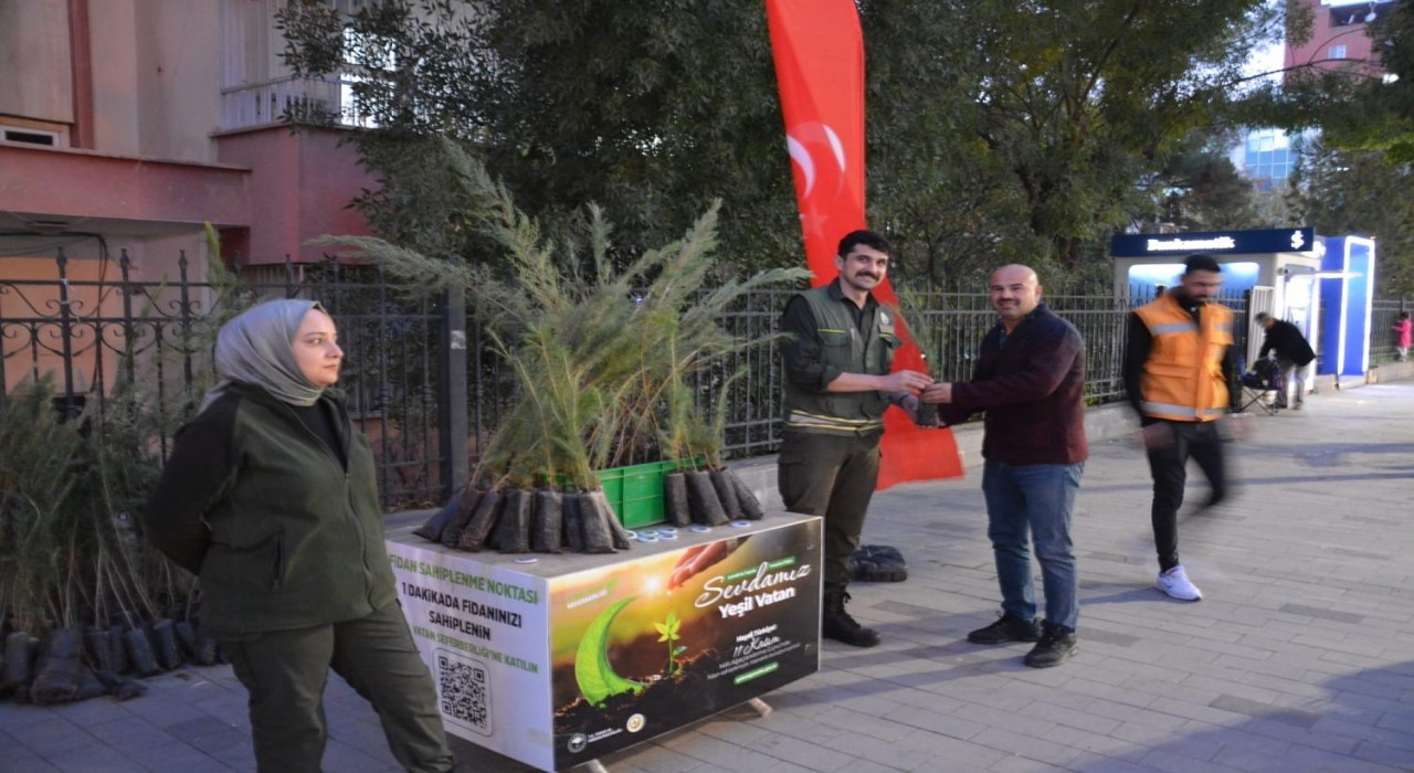 Siirtte vatandaşlar fidan dikimine davet edildi