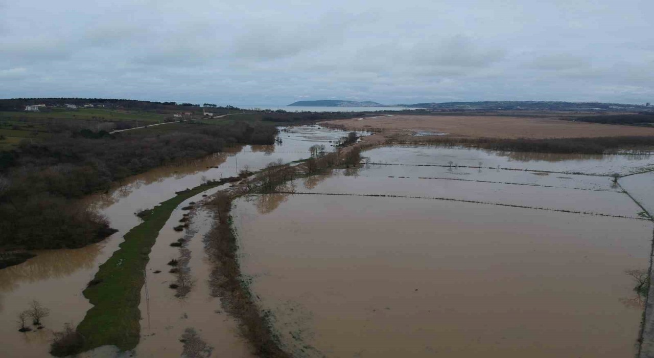 Sinopta dere taşkınları tedirgin ediyor