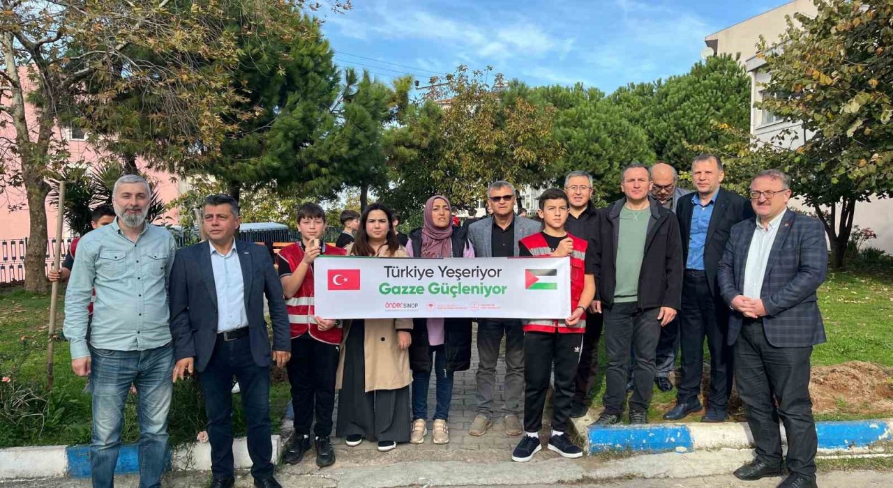 Sinopta Gazze için fidan dikimi