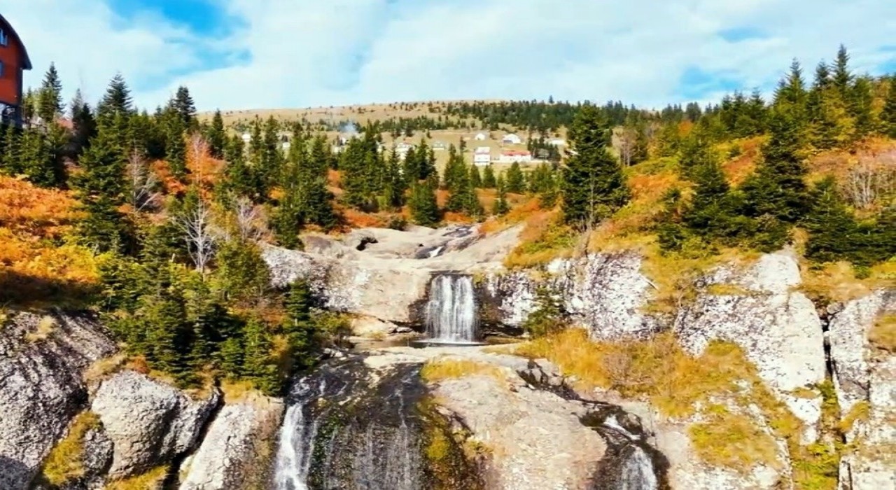 Sis Dağı Yaylasında sonbaharda renk cümbüşü