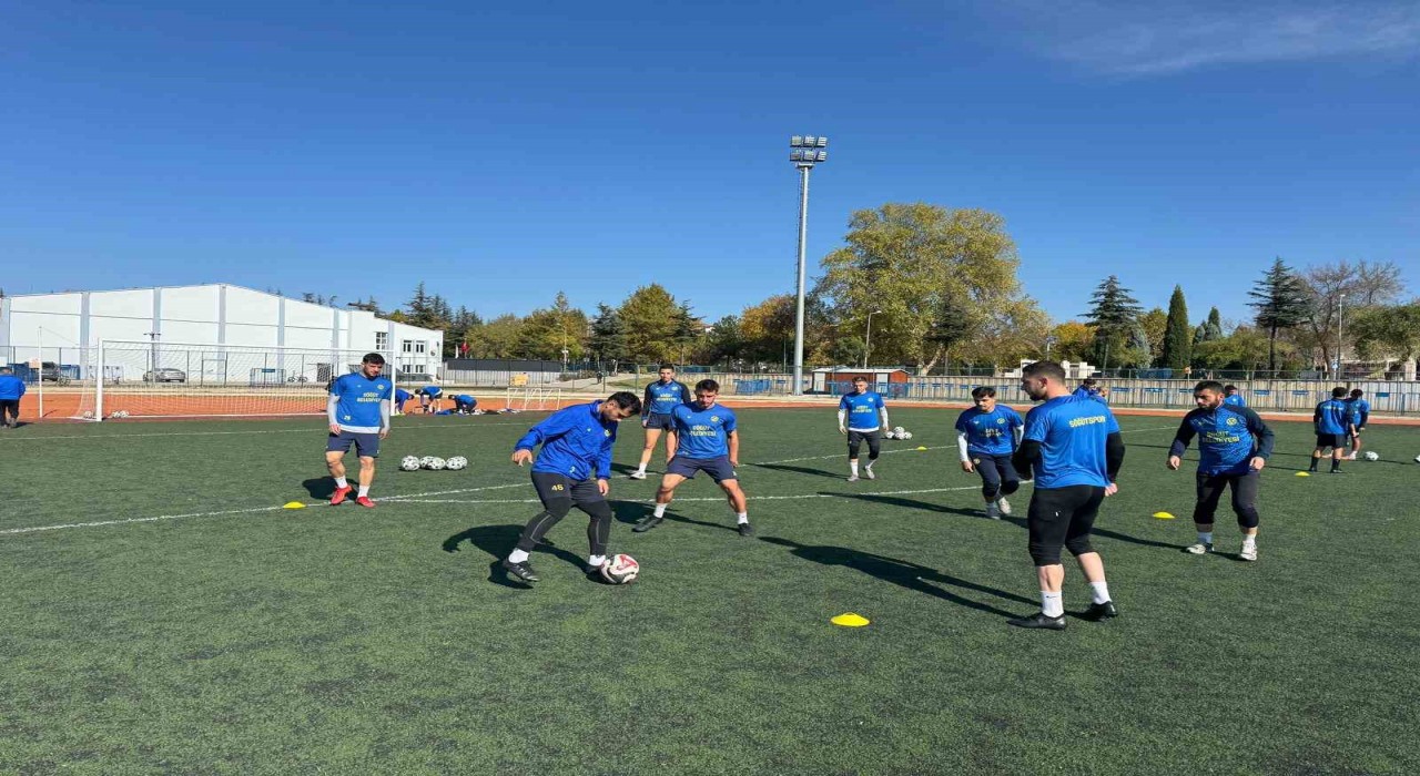 Söğütspor zorlu maçın hazırlıklarını tamamladı