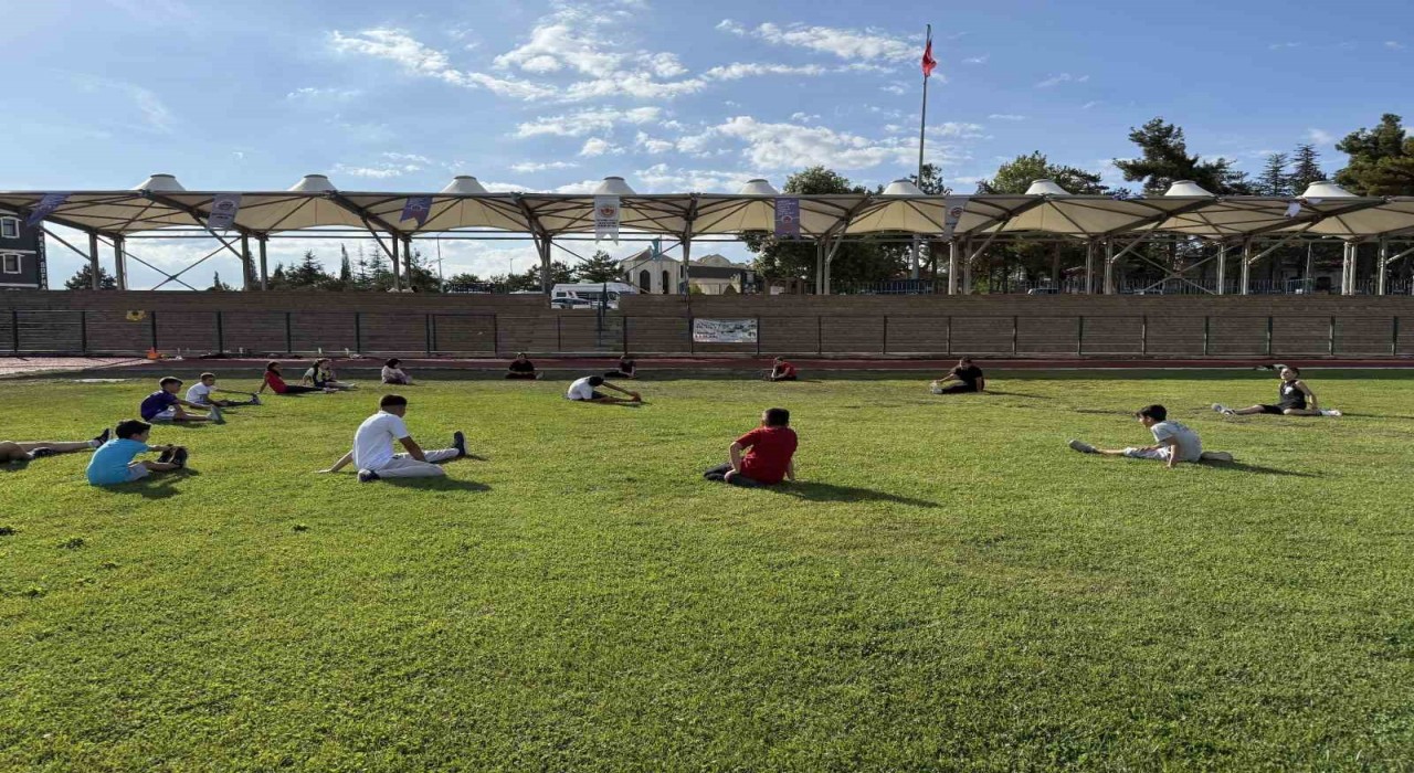 Söğütte atletizm antrenmanları gerçekleştirildi