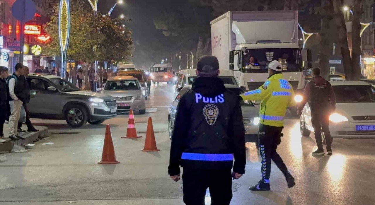 Tatvanda Şok Uygulama: 953 Kişi ve 292 Araç Denetlendi