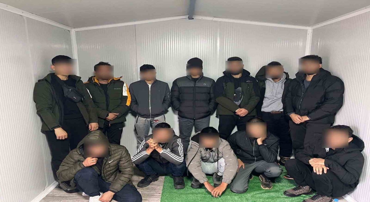 Tekirdağda göçmen kaçakçılığı operasyonu: 5 kişi tutuklandı, 19 göçmen yakalandı