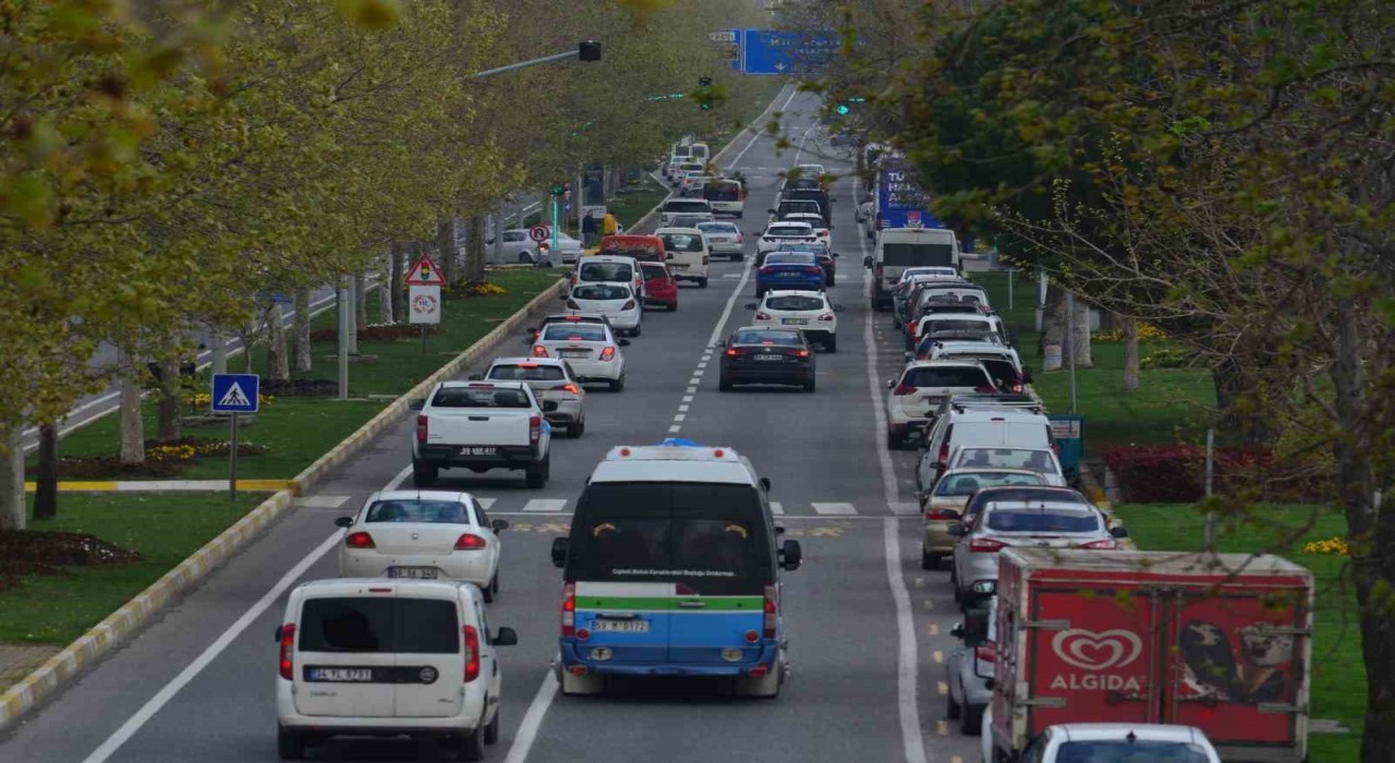Tekirdağda motorlu kara taşıtı sayısı 379 bin 257 oldu